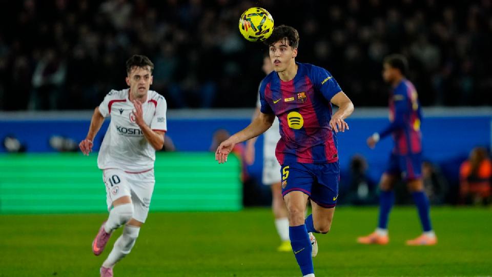 Cubarsi becomes Barca's second-youngest century-maker