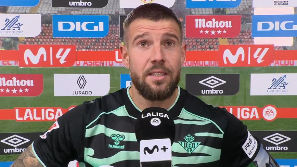 Ale, homófobo: Ruibal, a un aficionado que le dijo píntate las uñas