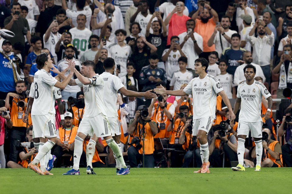 El Madrid encuentra agua en el desierto