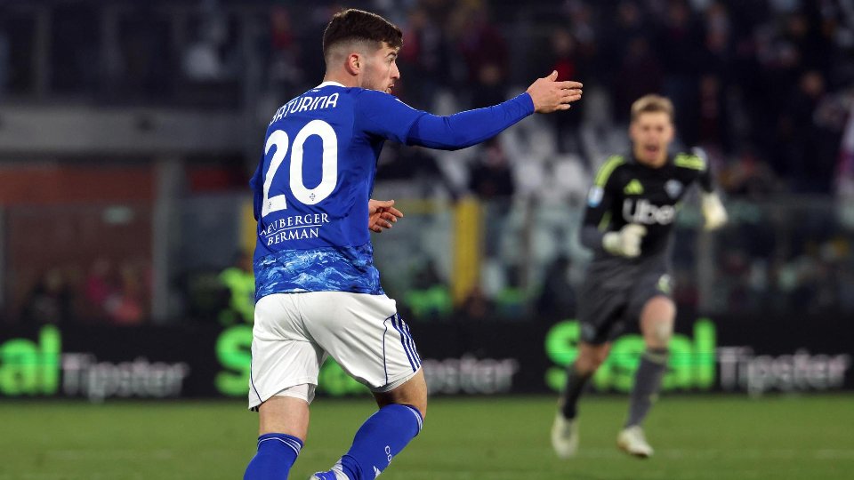 Baturina salva el invicto del Como en el Sinigaglia