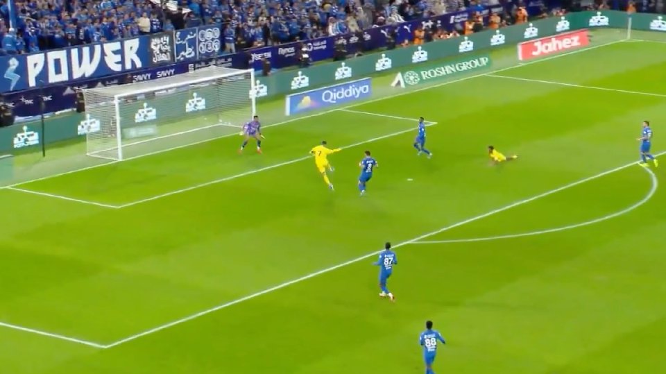 Cristiano completó la triangulación perfecta para contar hasta 960